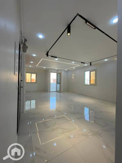 3 Bedroom Apartment for Sale in Mokattam, Cairo - IMG-20260711-WA0006. jpg