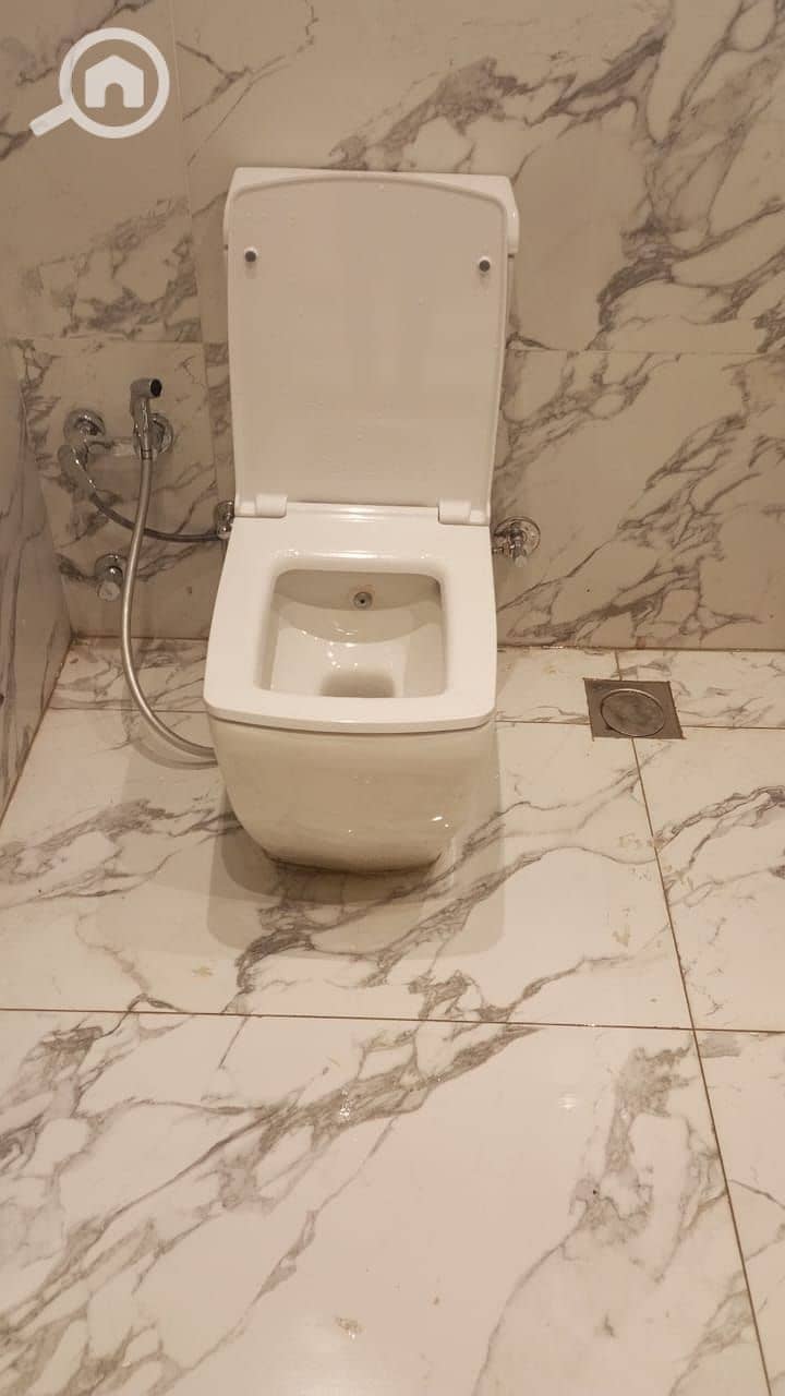 6 92840. jpg