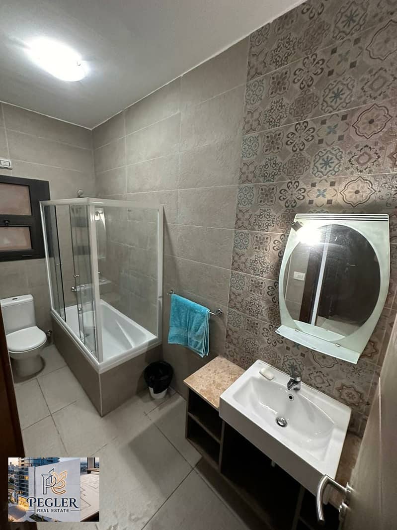 7 1ea8fdd0-f734-43aa-abbe-024eb2d73179. jpg