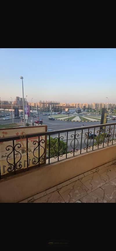 3 Bedroom Flat for Sale in Sheikh Zayed, Giza - WhatsApp Image 2026-08-27 at 2.19. 36 PM (3). jpeg 3 Bedroom Flat for Sale in Sheikh Zayed, Giza - WhatsApp Image 2026-08-27 at 2.19. 36 PM (3). jpeg
