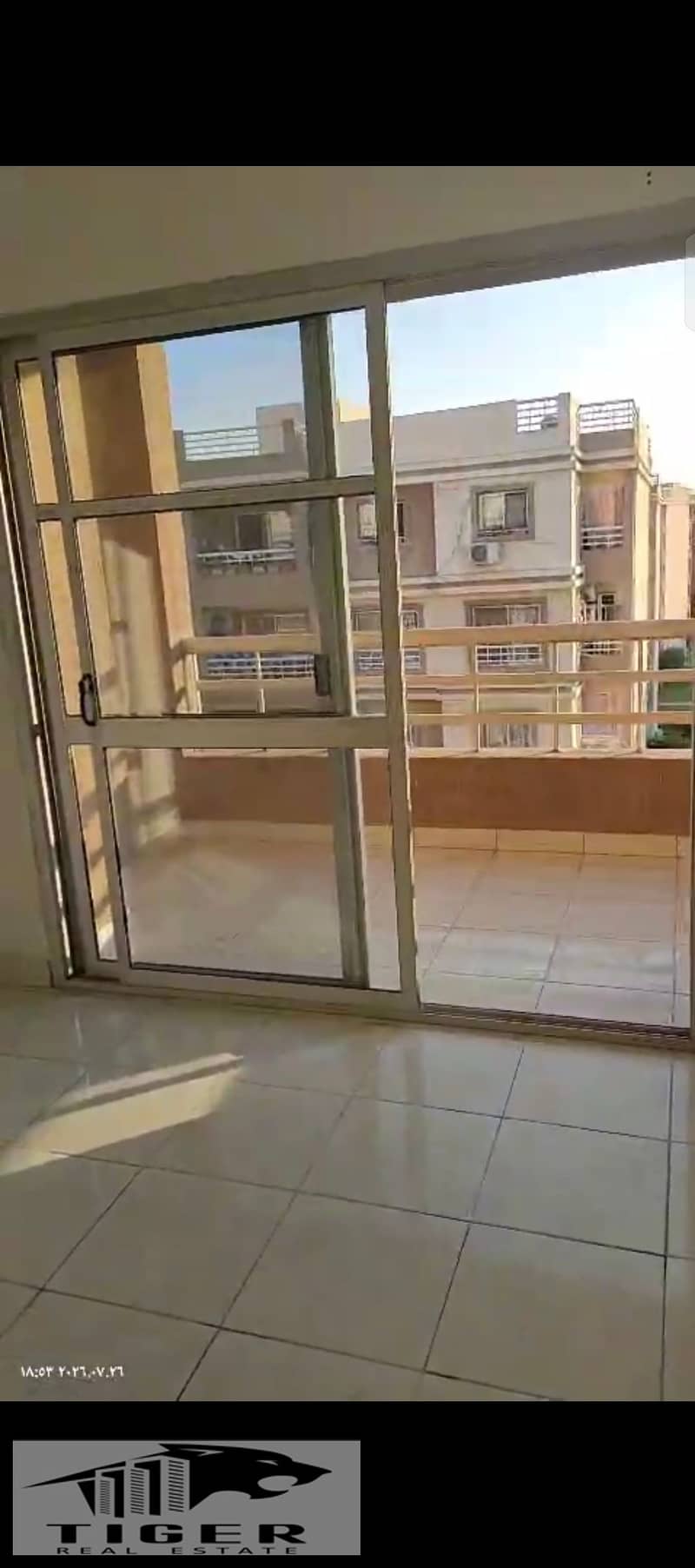 2 240010. jpg
