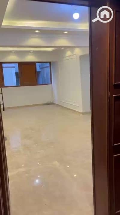 3 Bedroom Flat for Rent in Laurent, Alexandria - 5555_000002. jpg