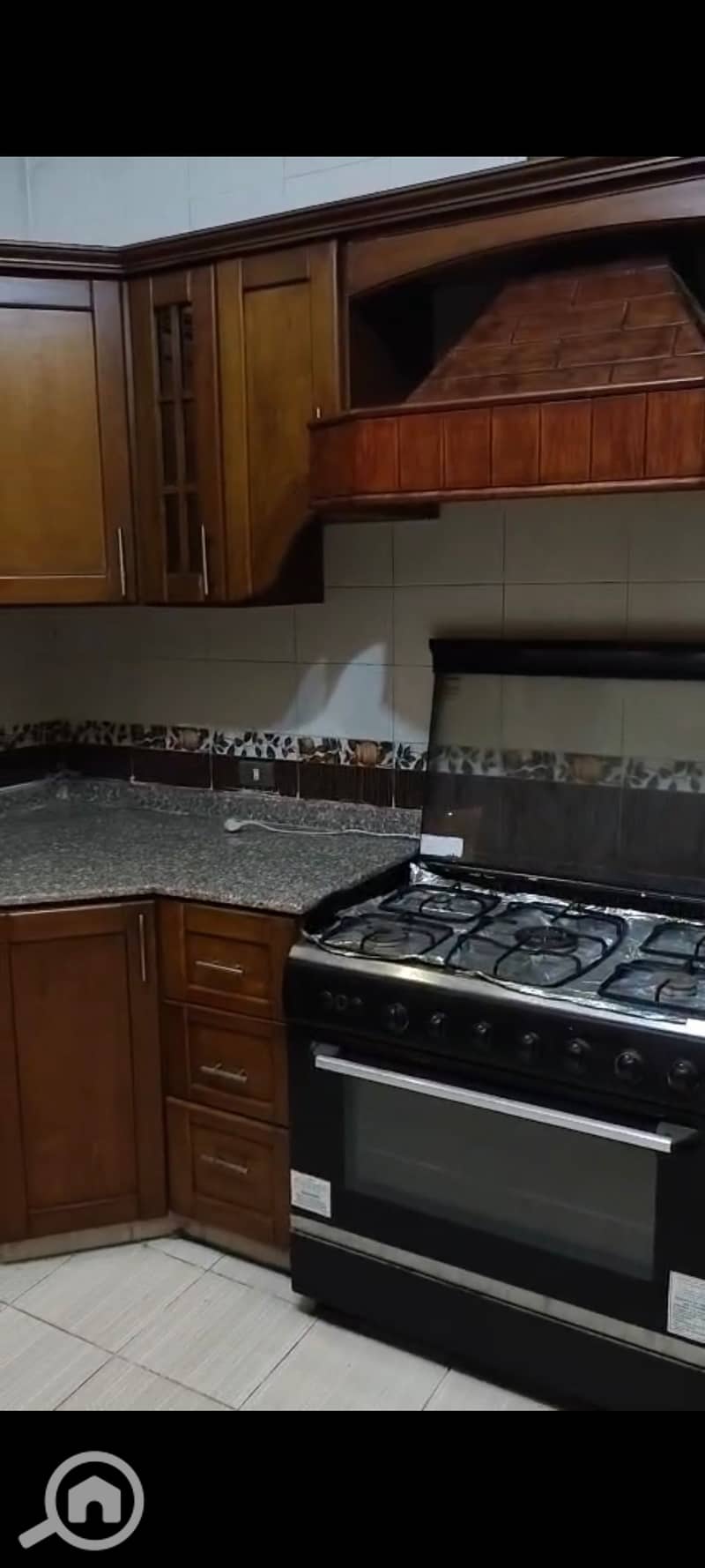 8 1000420878. jpg