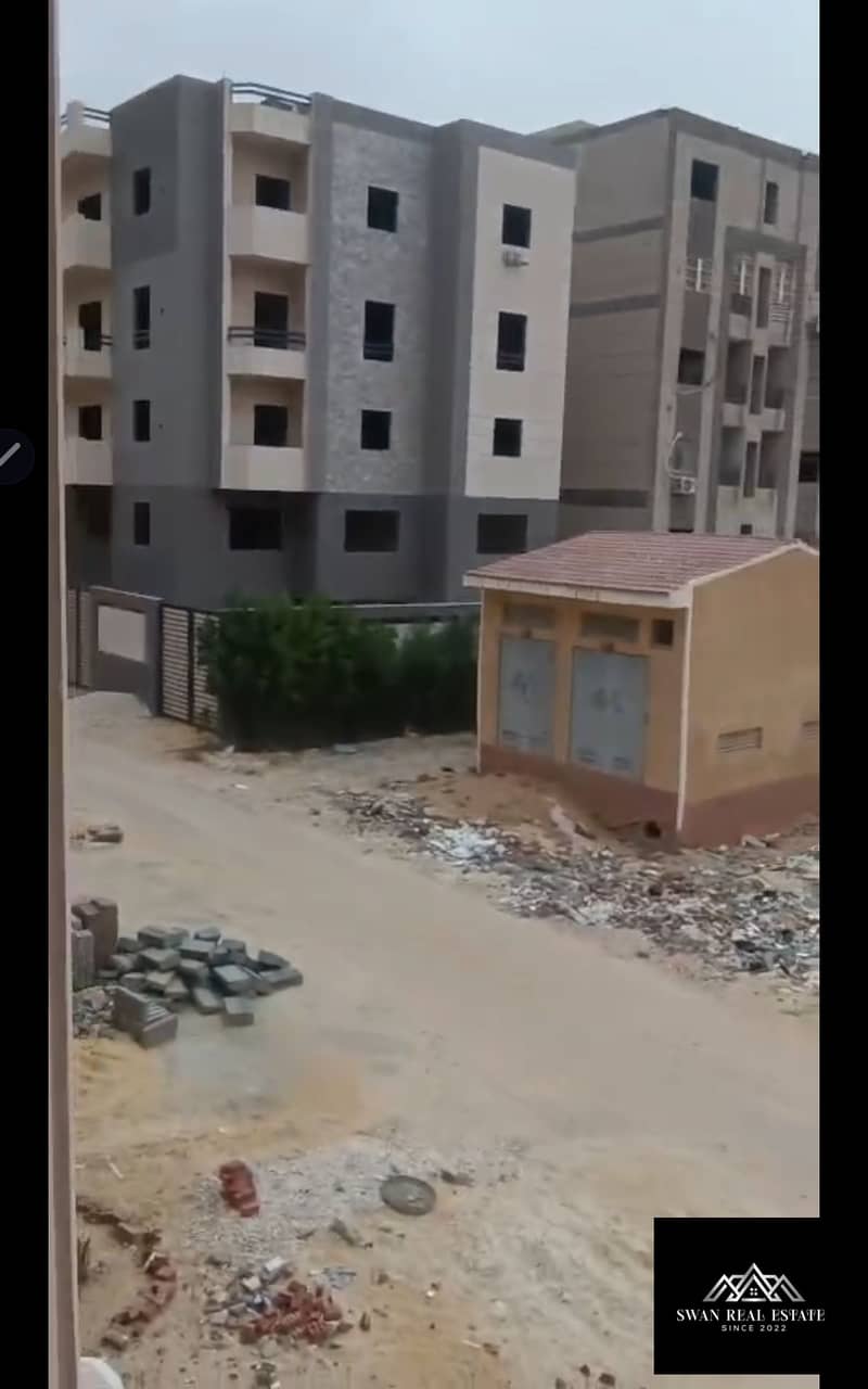 6 1000275345. png