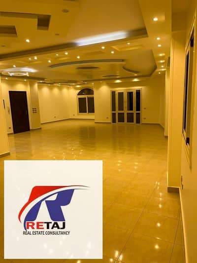 3 Bedroom Apartment for Rent in New Cairo, Cairo - Apartment for rent in a prime location in Yasmin Villas 2, overlooking a garden, one minute from Sadat Axis and three minutes from Mustafa Kamel Axis,