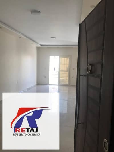 3 Bedroom Apartment for Rent in New Cairo, Cairo - Apartment for rent, 225 square meters, new building code, in North Lotus, opposite Platinum Club.
