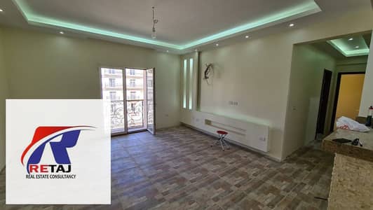 3 Bedroom Apartment for Rent in New Cairo, Cairo - Apartment for rent under the new law, 127 square meters, in Hyde Park Compound, Fifth Settlement.