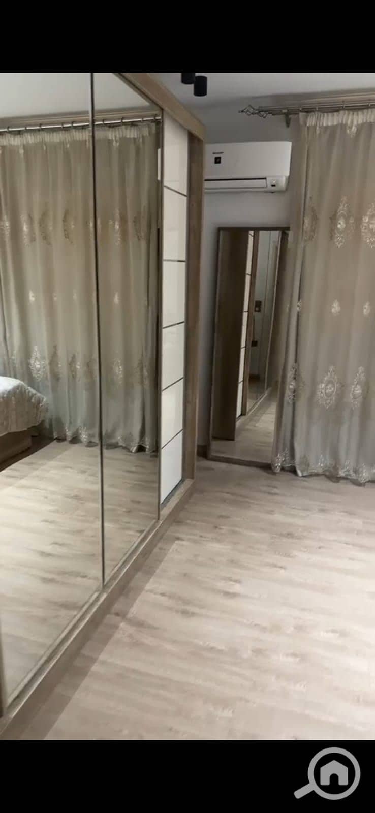 6 9c1d4a40-cf88-41d5-88ab-a9dcb5705d64. jpg