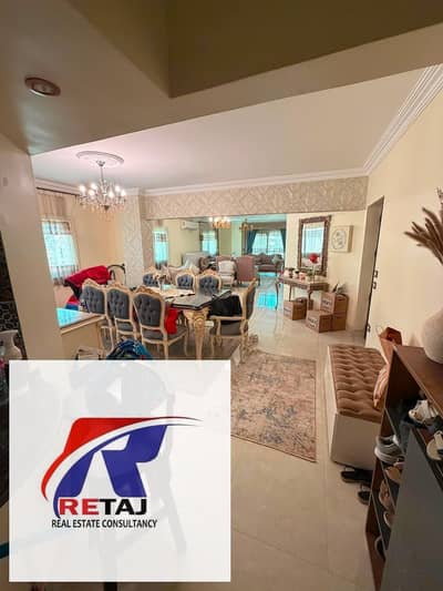 3 Bedroom Flat for Sale in Nasr City, Cairo - Registered apartment, built in 2011, 220 sq m, ready to move in, with luxurious finishing and a stunning garden view. Located near Genena Mall