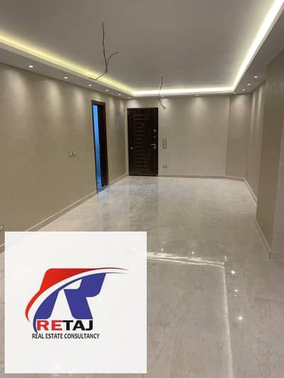 3 Bedroom Flat for Rent in Nasr City, Cairo - 200 sq m / Residential apartment for rent in a modern tower with an elegant entrance on Mustafa El Nahas Street.