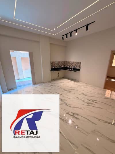 Studio for Sale in New Cairo, Cairo - Studio apartment for sale in Andalus, ready for immediate occupancy, with ultra-super-lux finishing, 70 square meters, and a private garden, for only