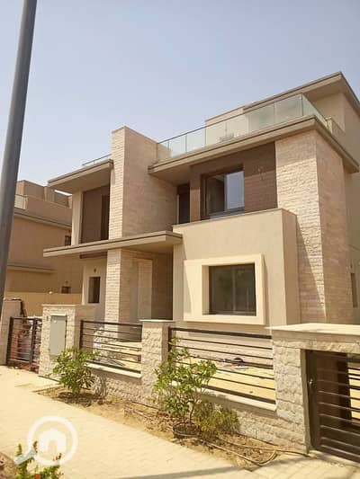 5 Bedroom Villa for Sale in Sheikh Zayed, Giza - 708436899_1501476088437493_2111928435228865282_n. jpg 5 Bedroom Villa for Sale in Sheikh Zayed, Giza - 708436899_1501476088437493_2111928435228865282_n. jpg