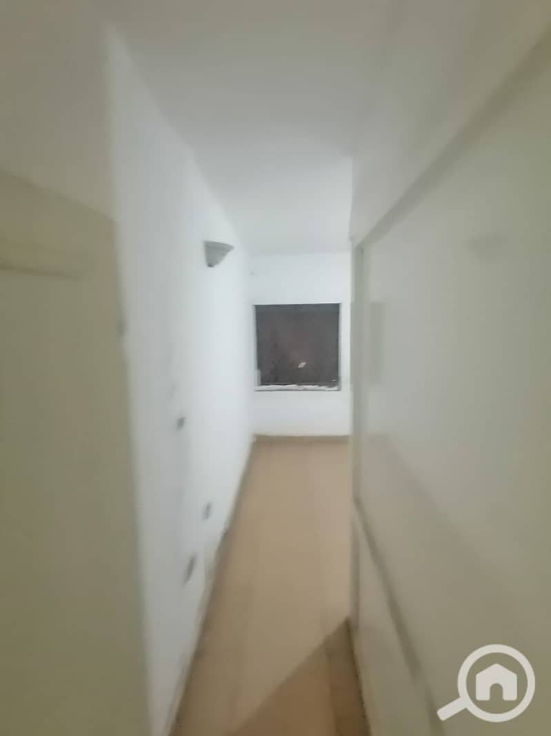 9 31183. jpg