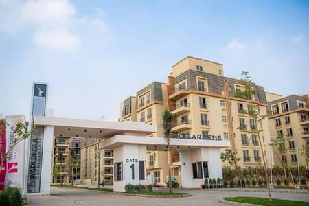 4 Bedroom Penthouse for Sale in Mostakbal City, Cairo - بنتهاوس للبيع في نيو جاردنز نيوبوليس –استلام فوري