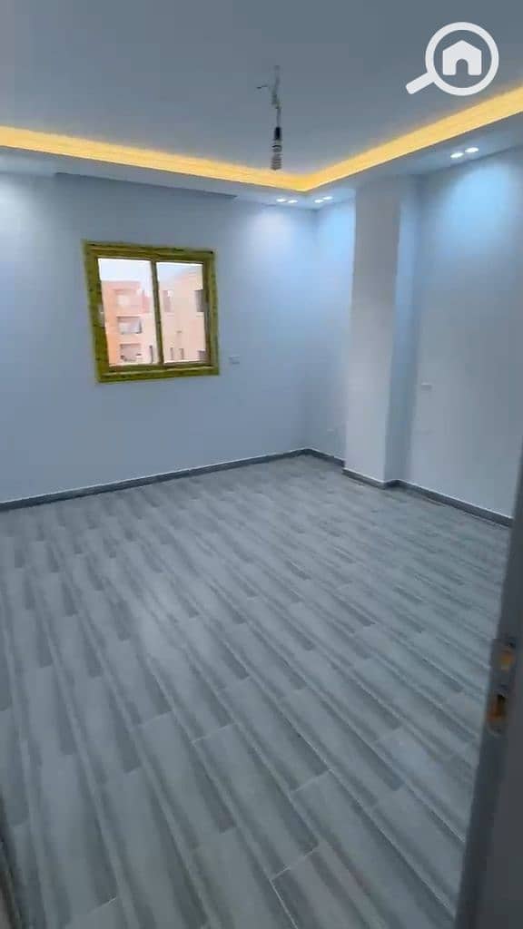 9 1000253103. jpg