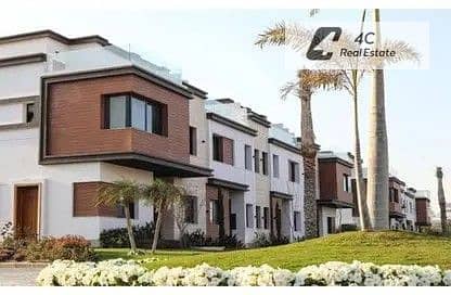 4 Bedroom Townhouse for Sale in New Cairo, Cairo - 8098120-8c031o (1). jpg 4 Bedroom Townhouse for Sale in New Cairo, Cairo - 8098120-8c031o (1). jpg