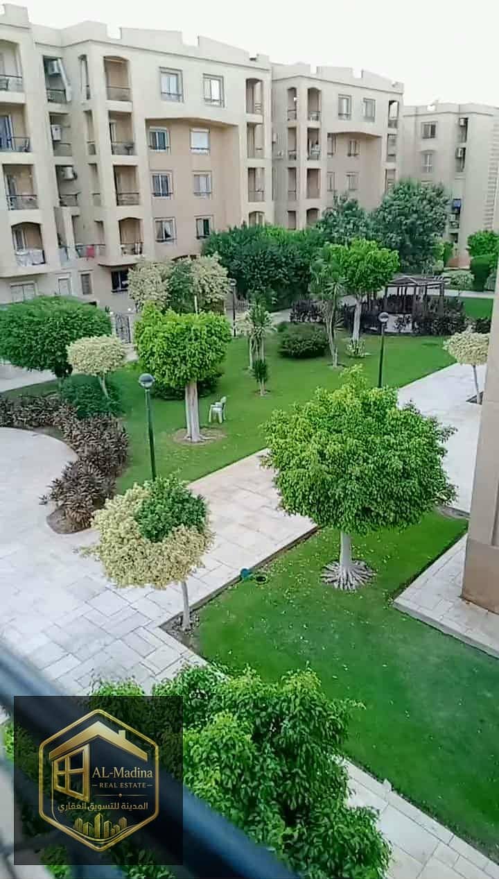 4 WhatsApp Image 2025-11-03 at 13.25. 53 (1). jpeg