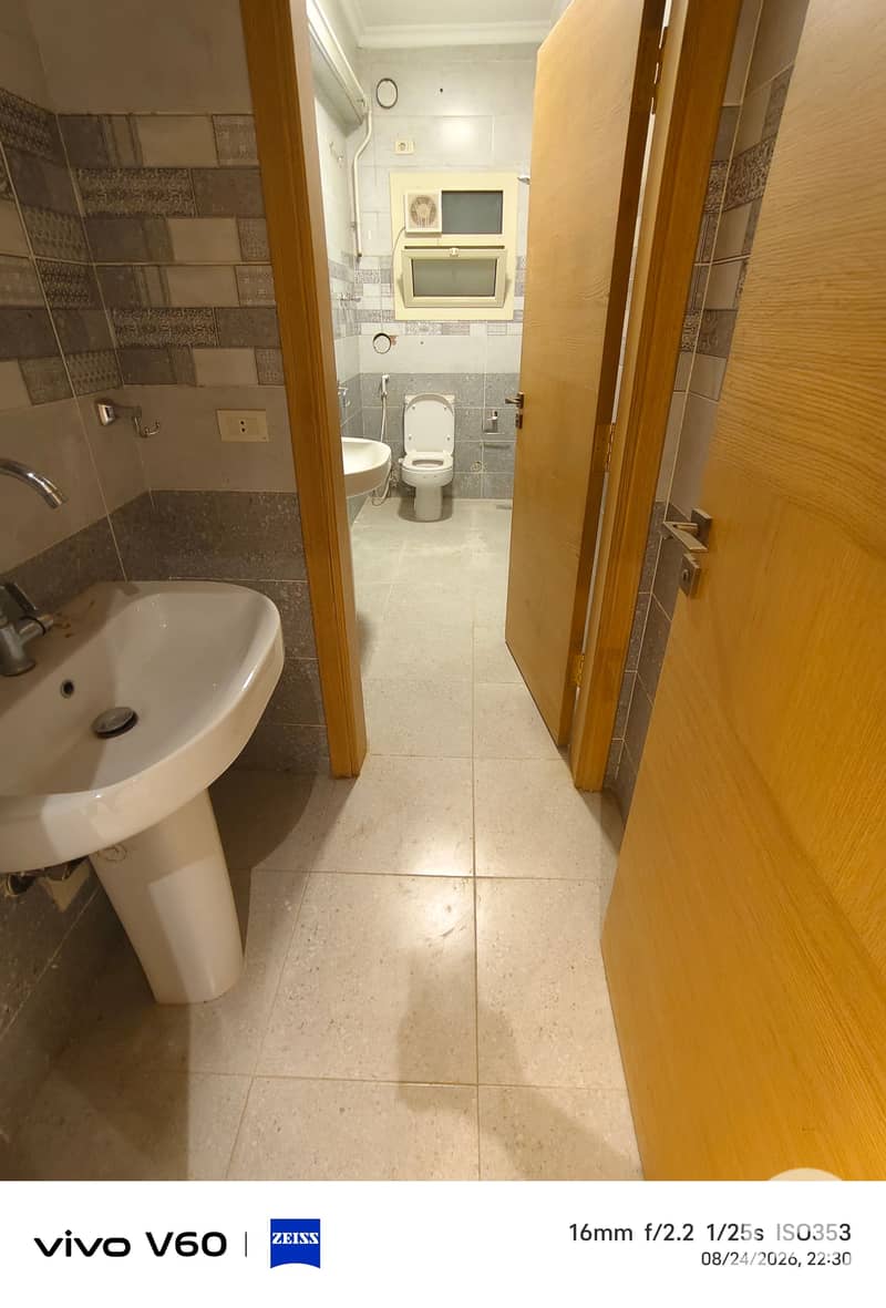 4 1000359325. jpg
