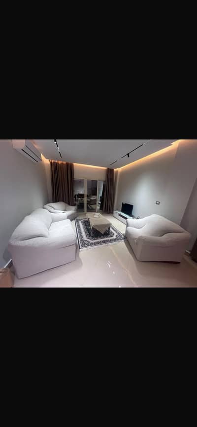 3 Bedroom Flat for Rent in Shorouk City, Cairo - شقة ايجار فى مدينة وصال ريزدنس الشروق 3 Bedroom Flat for Rent in Shorouk City, Cairo - شقة ايجار فى مدينة وصال ريزدنس الشروق