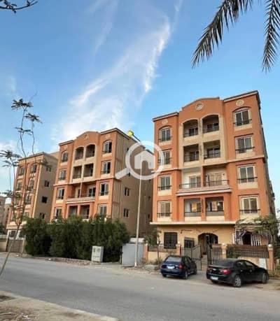 3 Bedroom Flat for Sale in Hadayek October, Giza - IMG_4005. jpg 3 Bedroom Flat for Sale in Hadayek October, Giza - IMG_4005. jpg
