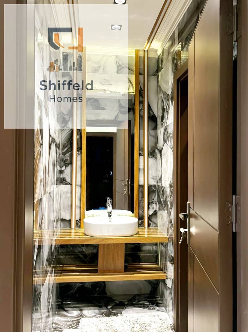 8 04bb703f-8822-4fbf-a5a8-2ce34a7639a0. jpg