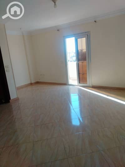 2 Bedroom Flat for Rent in 6th of October, Giza - IMG20260828165151. jpg