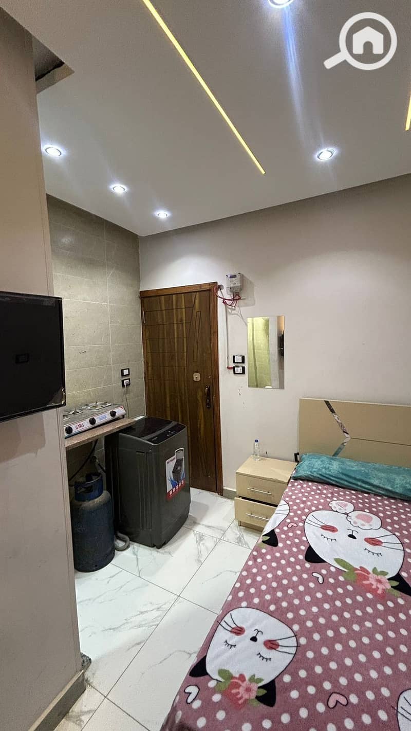 7 046ba218-6ebc-4110-a5cf-42c9a1d08be1. jpg