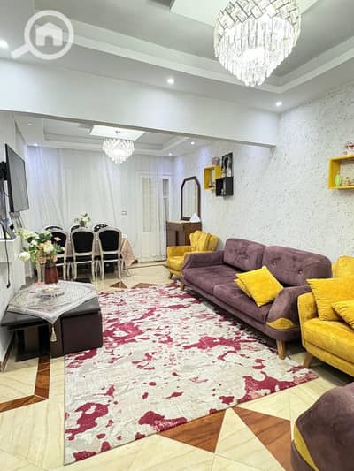 2 Bedroom Apartment for Sale in Bolkly, Alexandria - b63e95ed-b6af-495f-bd5a-c4b3f6ce5963. jpg