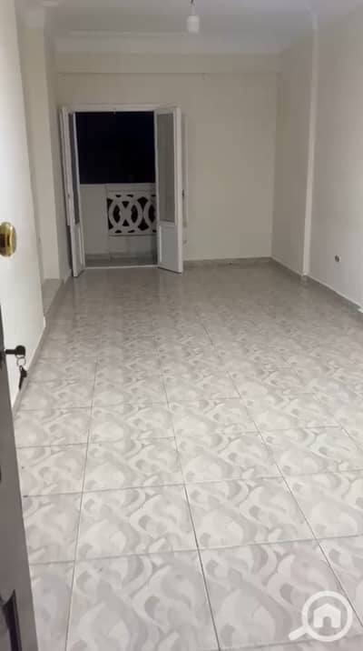 3 Bedroom Flat for Rent in Cleopatra, Alexandria - 1000714924. jpg