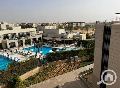 بنتهاوس 3 غرف نوم للبيع في الشيخ زايد، الجيزة - 10596bd2-5a19-4d7b-ac24-eeef6ab91c7f. jpg