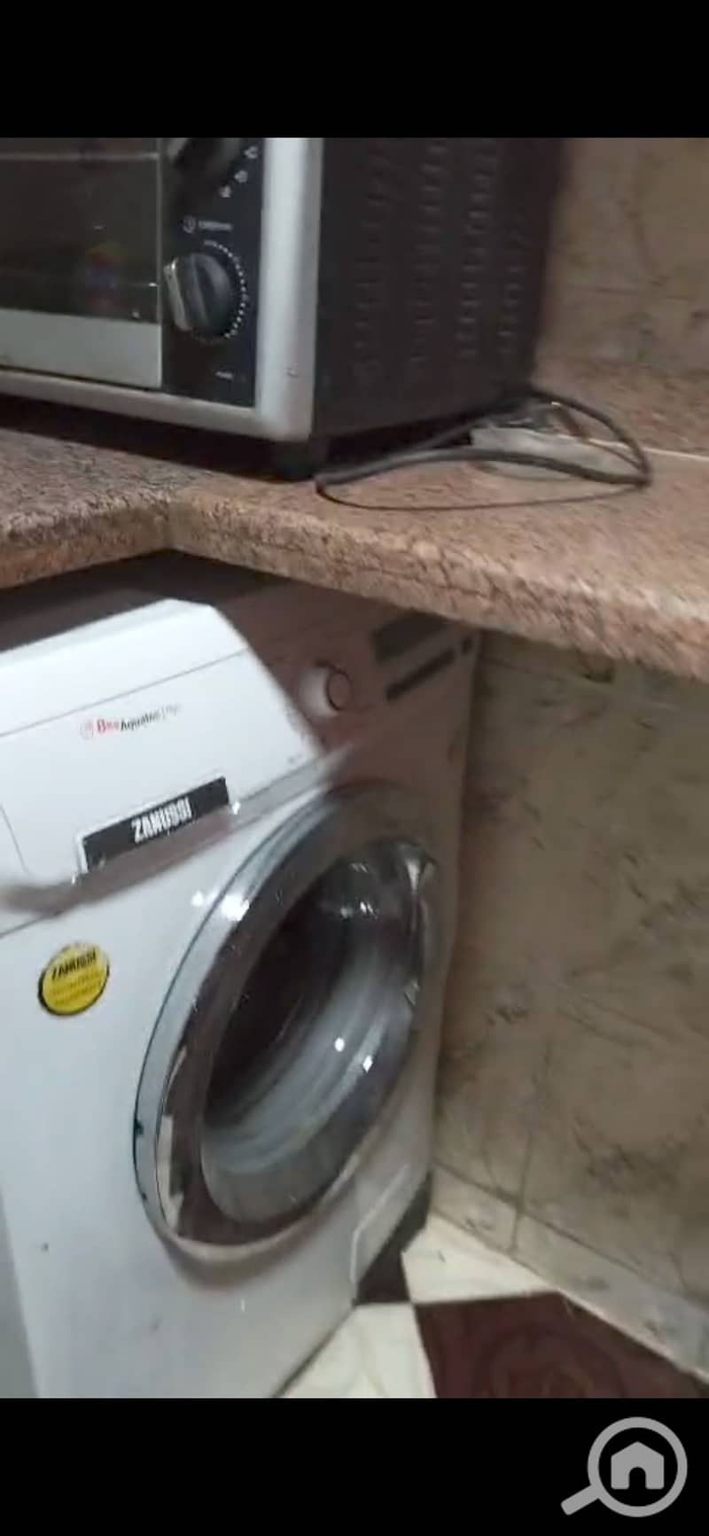 7 121001. jpg
