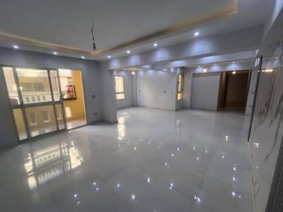 2 Bedroom Duplex for Sale in 6th of October, Giza - شقتين مفتوحين علي بعض بكمباوند دجلة بالمز - من المالك بدون وسيط