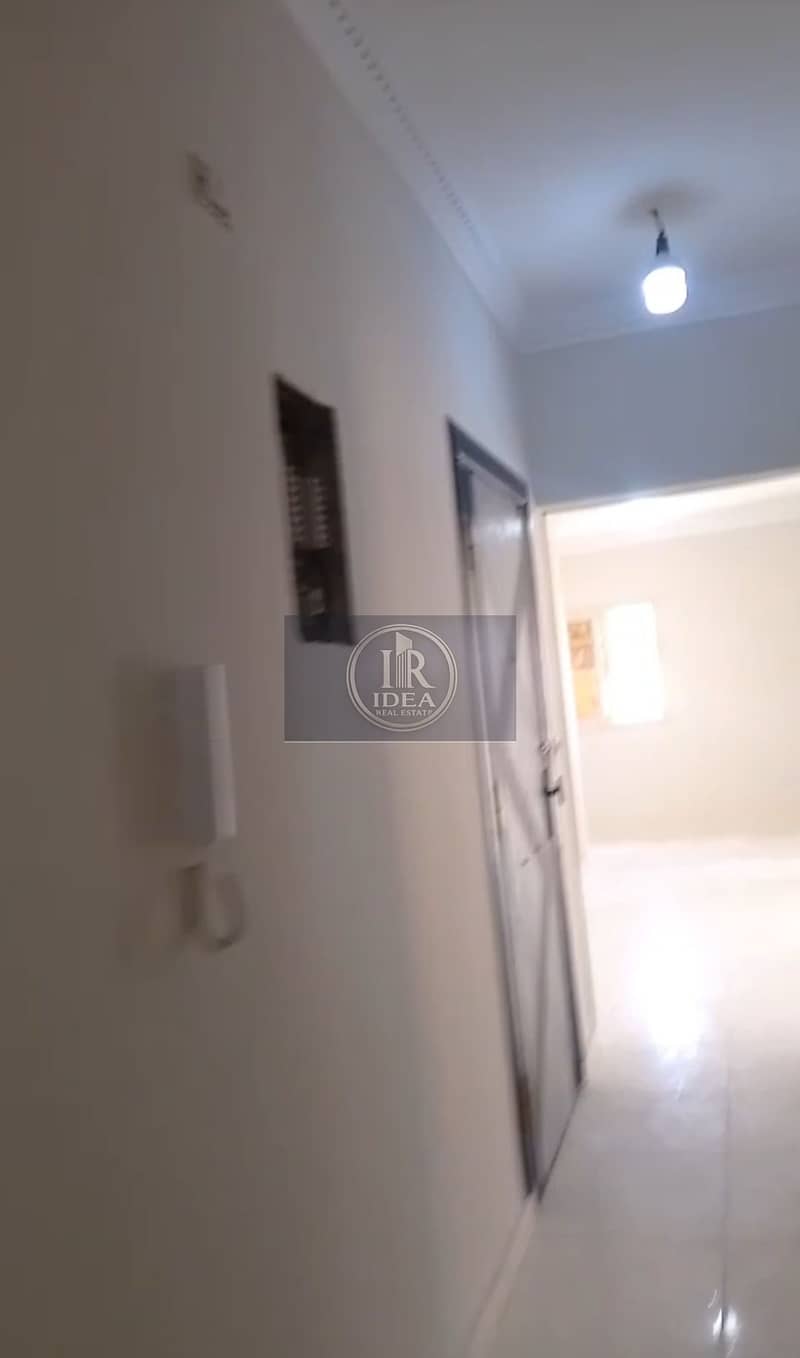 8 1000502945. jpg