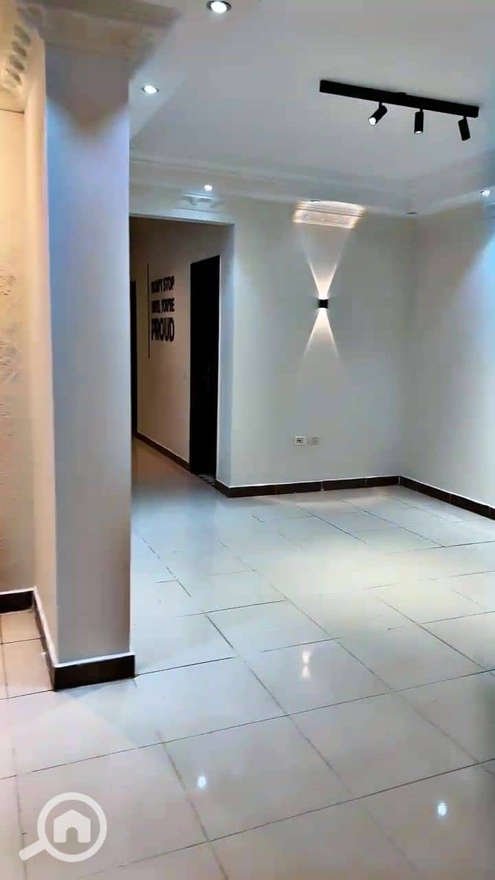 12 WhatsApp Video 2026-08-29 at39 AM_000041. jpg