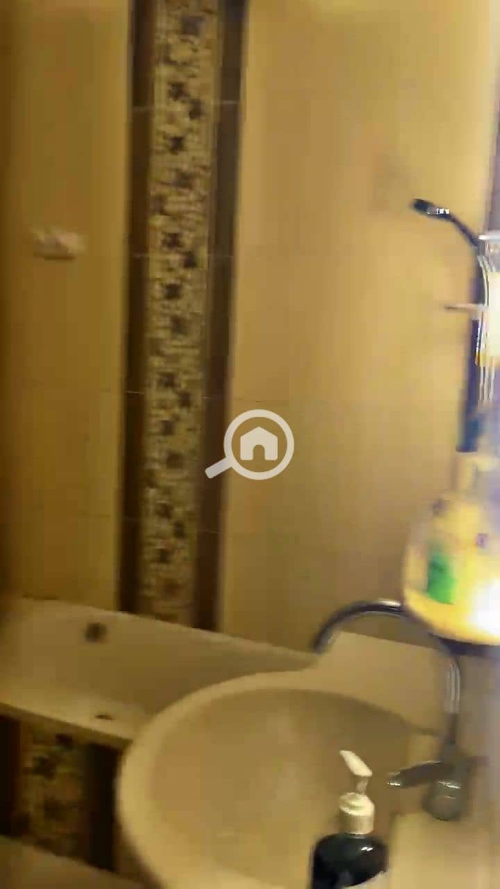 19 WhatsApp Video 2026-08-29 at39 AM_000076. jpg
