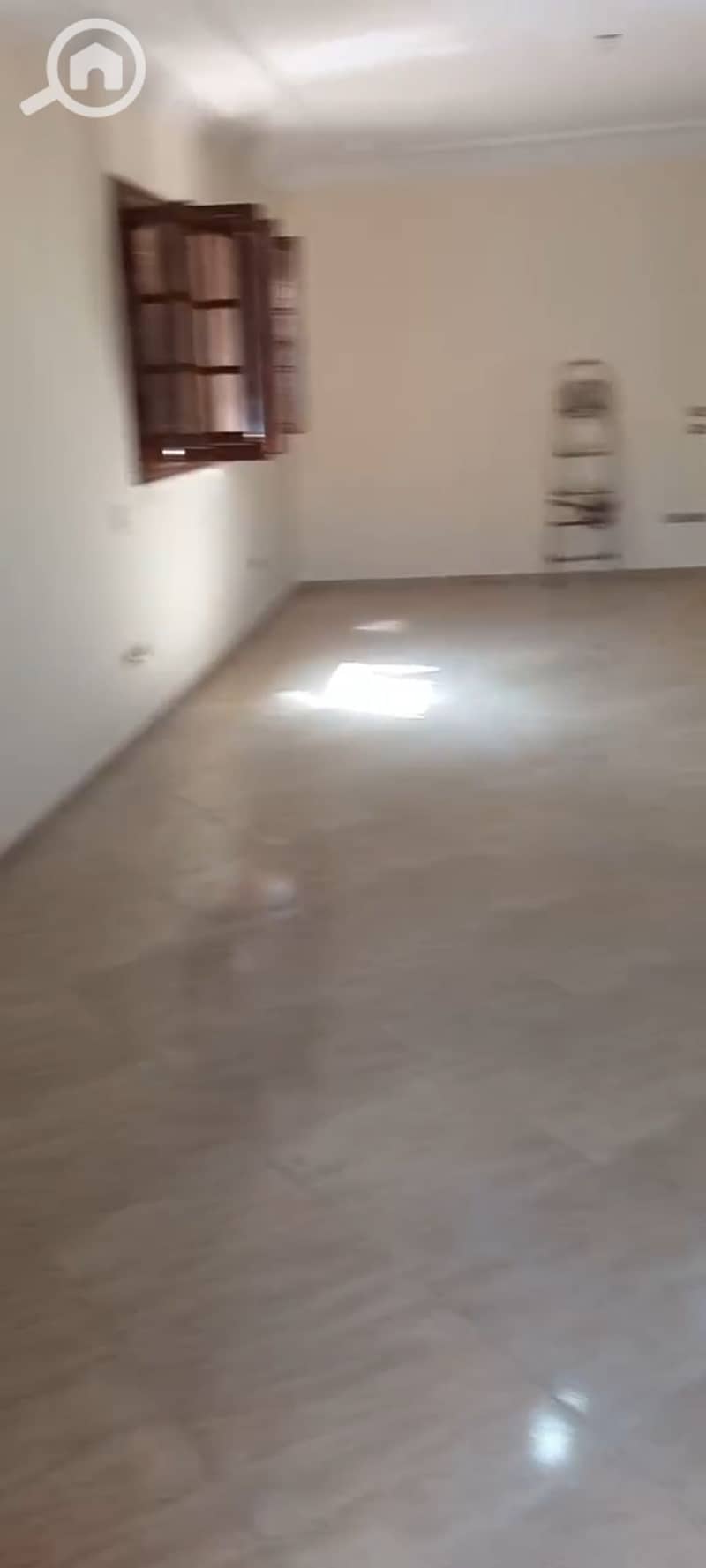 9 1000658989. png