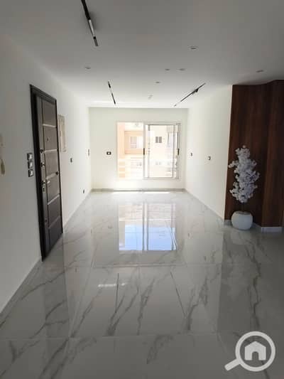 3 Bedroom Apartment for Sale in Madinaty, Cairo - 772fbb89-df30-4603-84b3-02692457c58e-1_all_1048. jpg