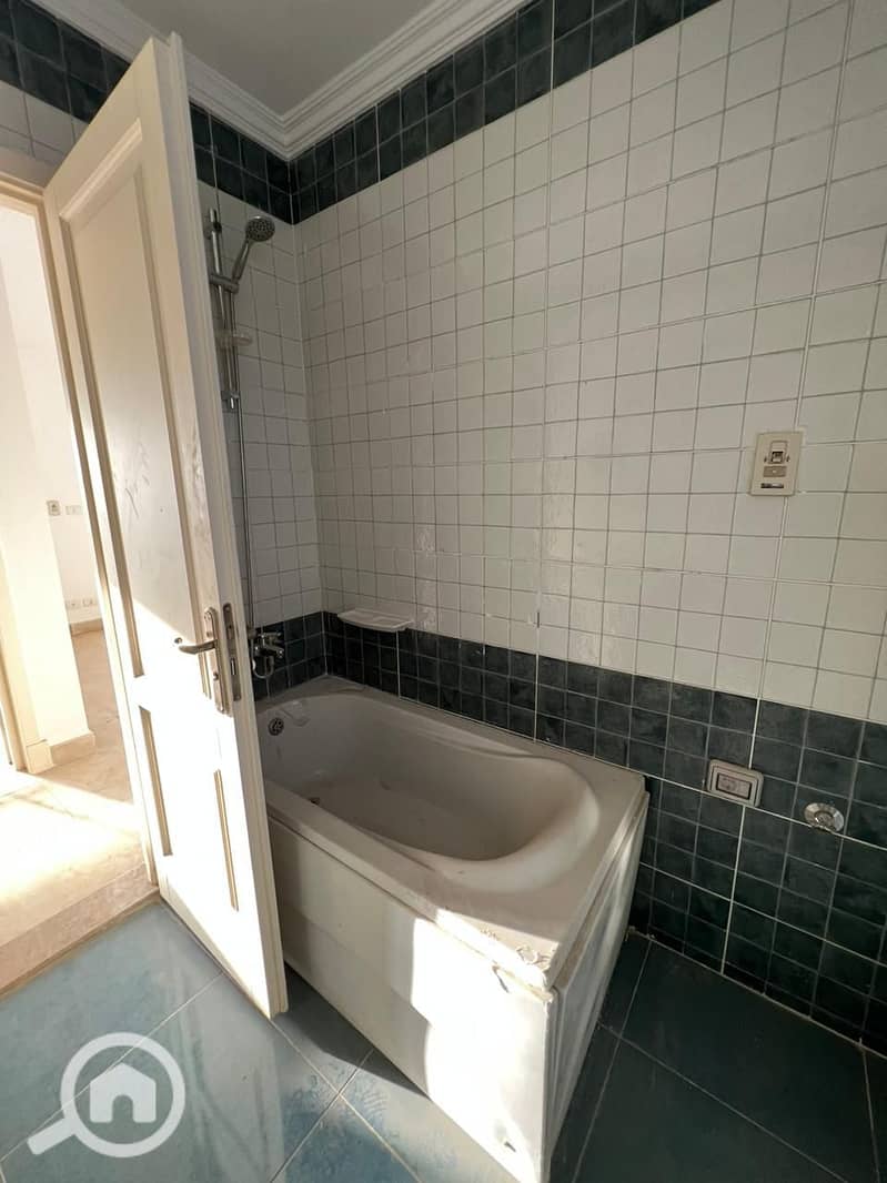 14 8. jpg