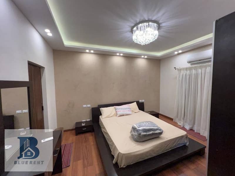 10 43c895fb-6cad-47a4-9ced-e25f465a2a34. jpg