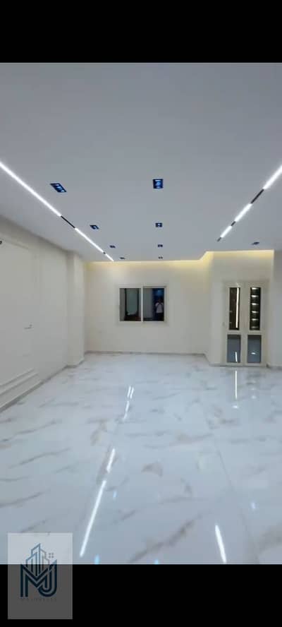 3 Bedroom Flat for Sale in 6th of October, Giza - WhatsApp Image 2026-08-29 at 11.44. 34 AM (4). jpeg