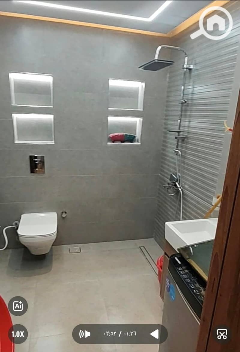 12 9f6f5ed3-d5b5-457f-9c12-a1ac38039beb. jpg