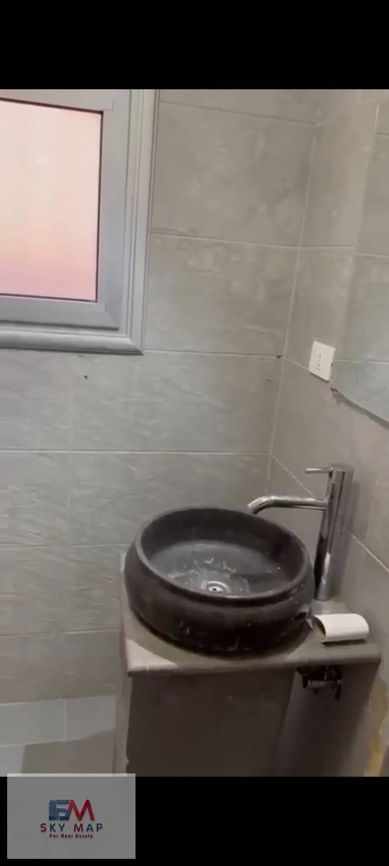 8 1001217738. jpg