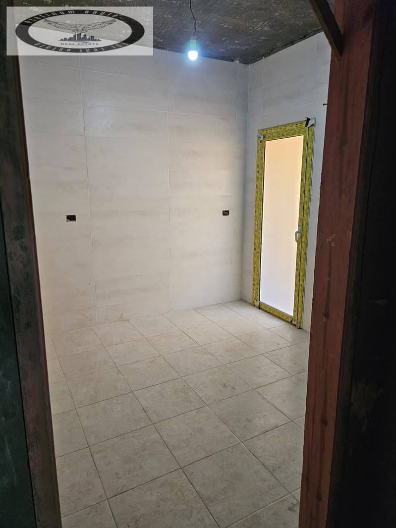 11 c7b679ff-40c2-4aa5-8953-78e212170f35. jpg