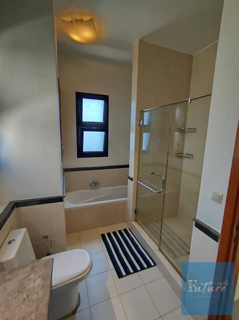 26 6031cea9-d7f9-4af1-a730-ebd23acc88a8. jpg