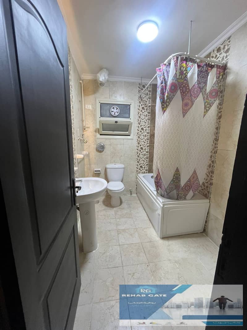 12 d354828b-d940-4019-8943-9ab08a0efbd6. jpg