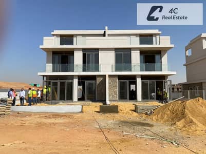 توين هاوس 4 غرف نوم للبيع في مدينة المستقبل، القاهرة - WhatsApp Image 2026-02-06 at 4.13. 08 PM. jpeg توين هاوس 4 غرف نوم للبيع في مدينة المستقبل، القاهرة - WhatsApp Image 2026-02-06 at 4.13. 08 PM. jpeg