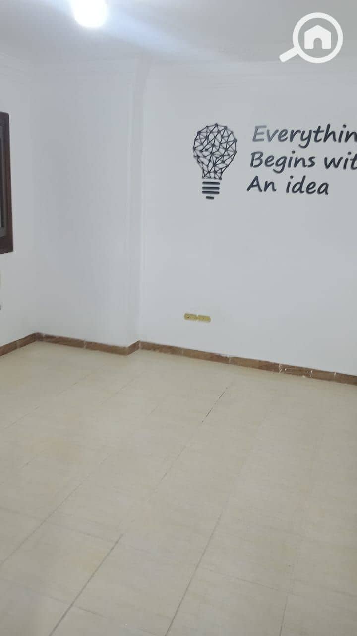 1000516428. jpg 1000516428. jpg