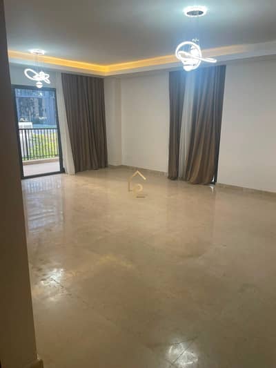 3 Bedroom Flat for Rent in Sheikh Zayed, Giza - WhatsApp Image 2026-08-26 at 12.18. 59 PM (2). jpeg