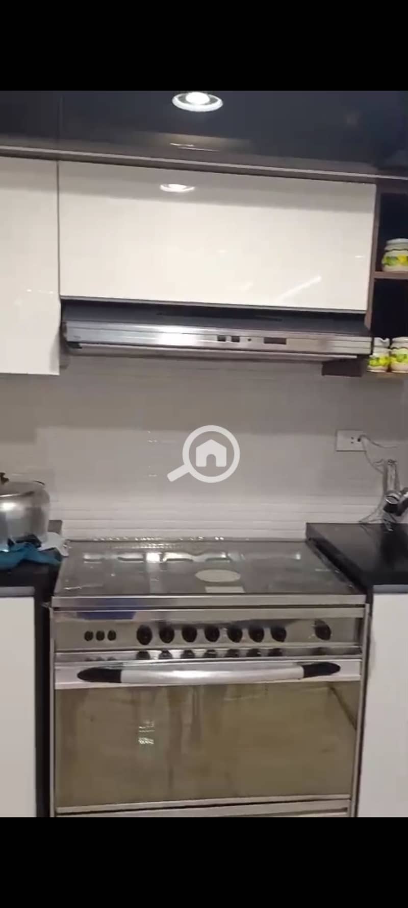 5 1000743130. jpg