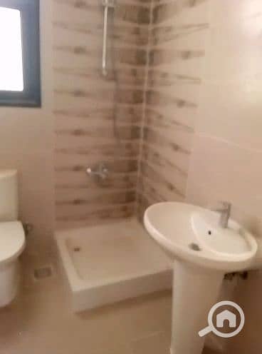 12 Videoframe_20260830_044624_com. huawei. himovie. overseas. jpg